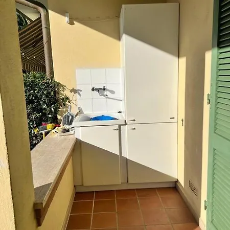 Tonfano Villetta A Schiera * Marina di Pietrasanta