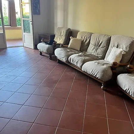 Holiday home Tonfano Villetta A Schiera Marina di Pietrasanta